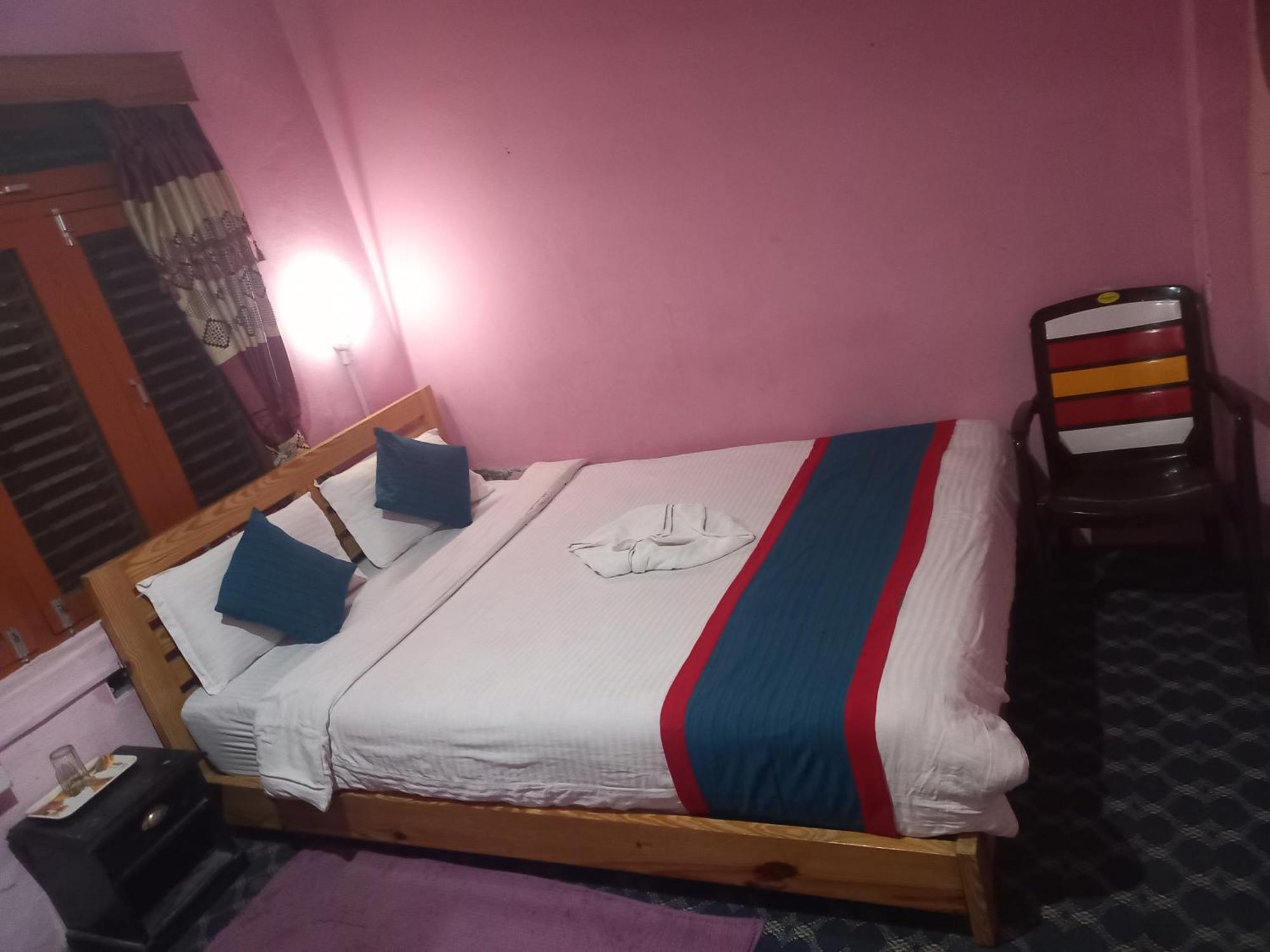 Galaxy Inn Guest House Pokhara Exterior foto