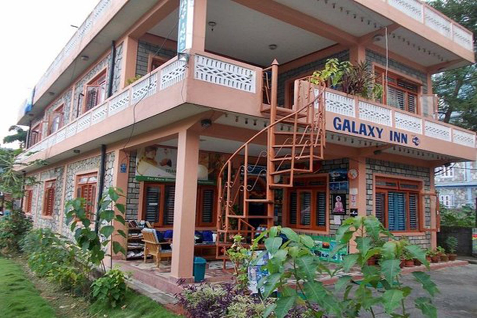 Galaxy Inn Guest House Pokhara Exterior foto