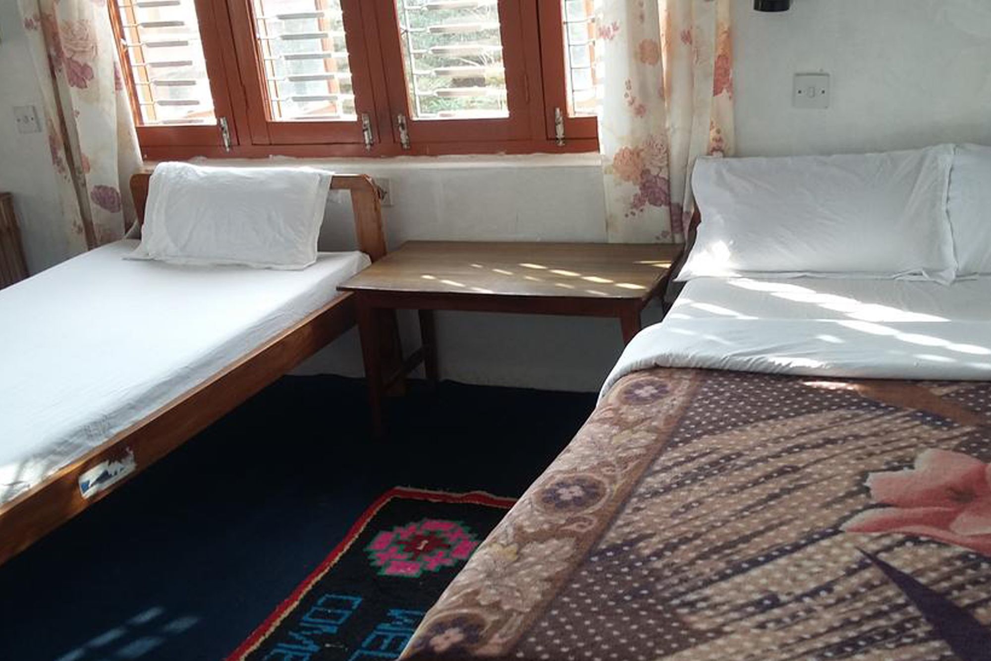 Galaxy Inn Guest House Pokhara Exterior foto